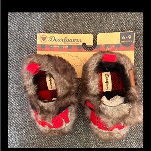 NWT Dearfoams Brown and Red Baby Bear Slippers Faux Fur Closed Back 6-9 Months